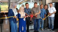 445