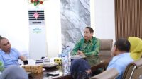 Wali Kota Kotamobagu, dr. Weny Gaib, Sp.M ketika menerima kunjungan P3MD di ruang kerja.