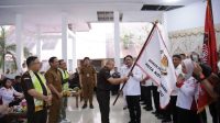 Kepala Kejaksaan Tinggi (Kajati) Sulawesi Utara, Bapak Ferry Tas, S.H., M.Hum., M.Si., secara resmi melantik dan mengukuhkan jajaran pengurus DPC Srikandi Jaga Desa serta DPC ASLINMAS Kota Kotamobagu Periode 2026–2031